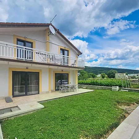Mina By Interhome Nyaraló Donji Proložac